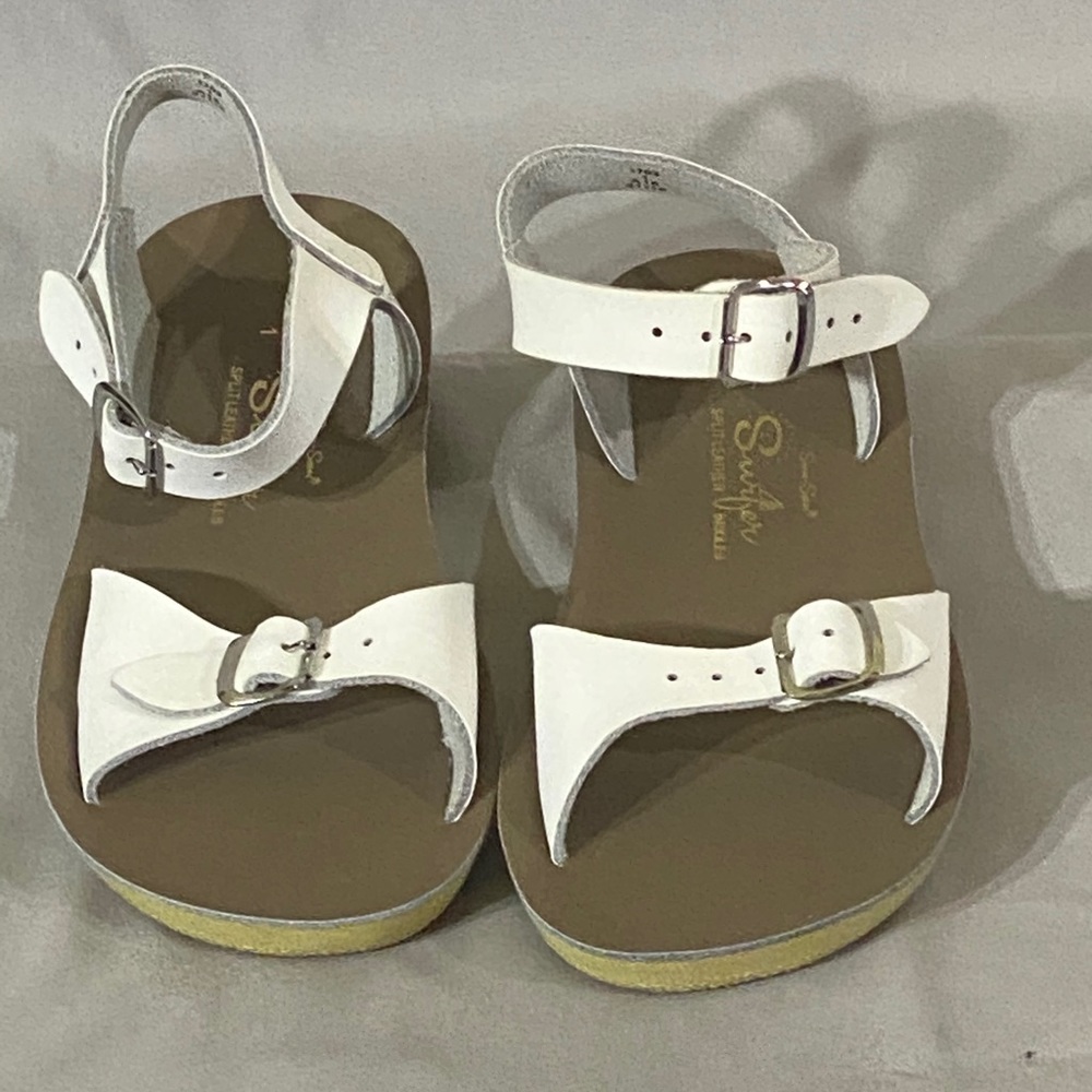 Sand & Sun Surfer Sandals